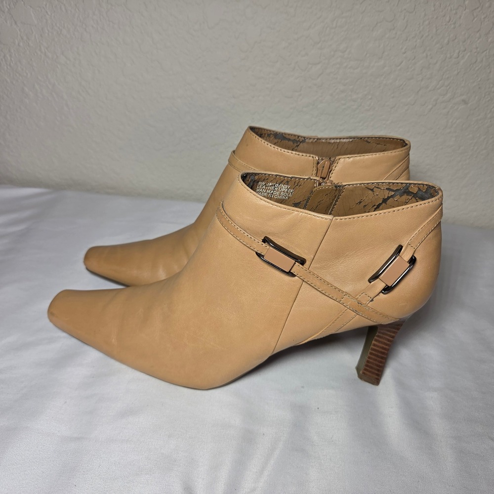 Stuart Weitzman Jayden3y Tan Leather Sq. Toe Ankle Boots Kitten Heel Size 8.5M